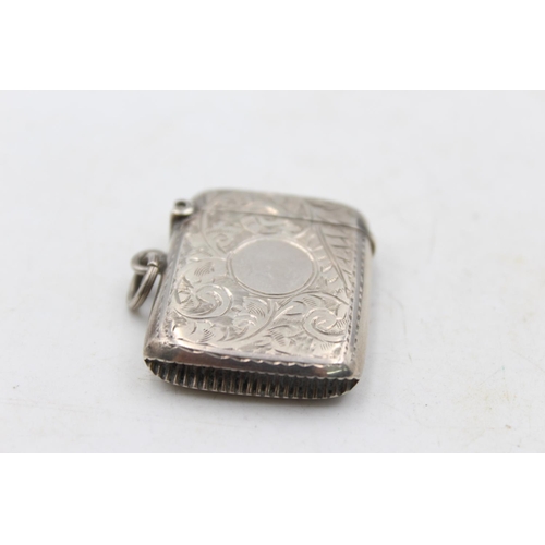 1268 - An Edwardian S. Blanckensee & Son Ltd. hallmarked Birmingham silver vesta case, dated 1907 - approx.... 