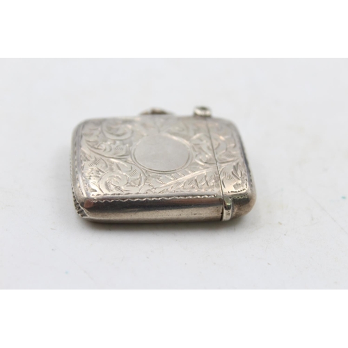 1268 - An Edwardian S. Blanckensee & Son Ltd. hallmarked Birmingham silver vesta case, dated 1907 - approx.... 