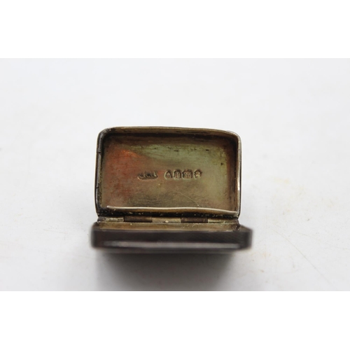 1272 - A George IV hallmarked London silver vinaigrette, dated 1826 - approx. gross weight 16 grams