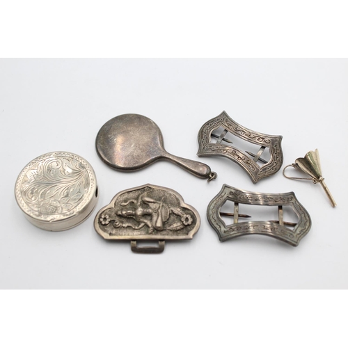 1274 - Six .830 and .925 sterling silver lady's belt buckles - approx. gross weight 58 grams