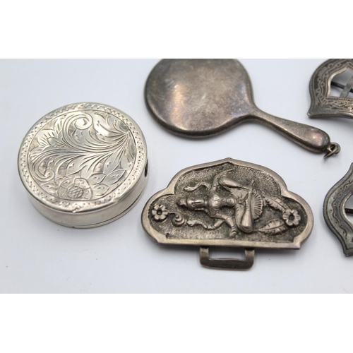 1274 - Six .830 and .925 sterling silver lady's belt buckles - approx. gross weight 58 grams