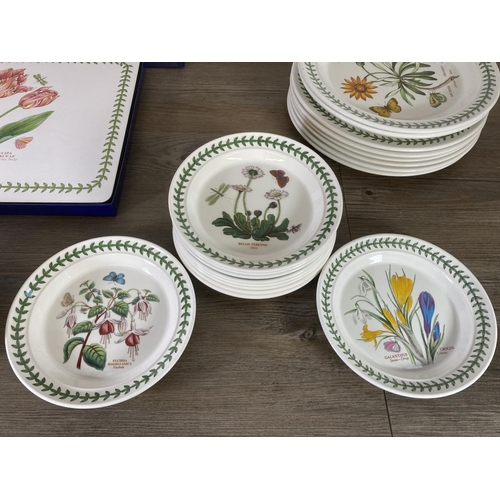 329 - A collection of Portmeirion and Dudson Botanic Garden china to include six Dudson dinner plates, two... 