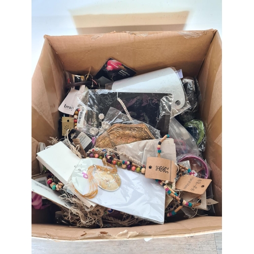 468 - Approx. 22.5kg of costume jewellery