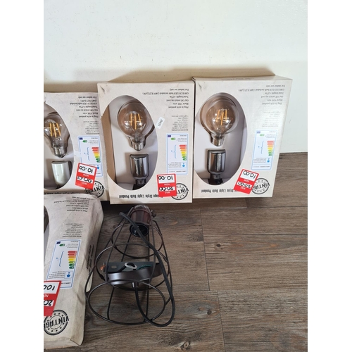 499 - Five boxed Dunelm vintage style light bulb pendants