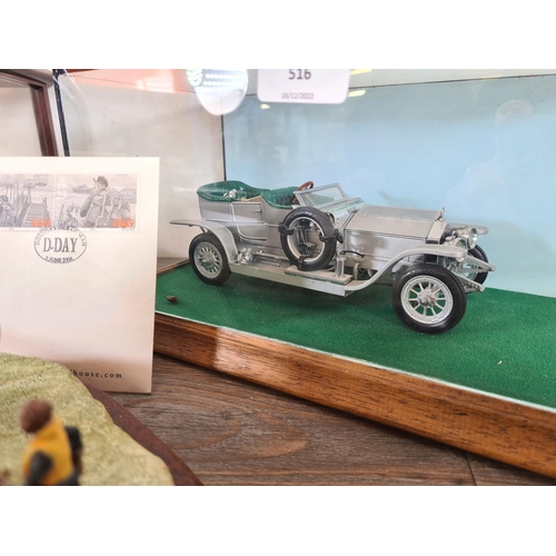 516 - Two model vehicles, one 1986 Franklin Mint 1907 Rolls Royce The Silver Ghost Precision with display ... 