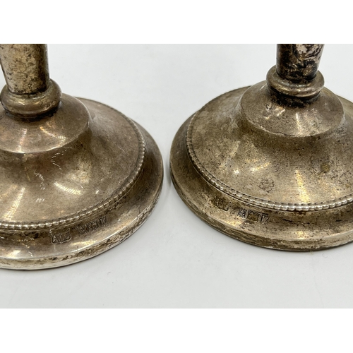 1252 - A pair of Elizabeth II A.T. Cannon Ltd hallmarked Birmingham silver 16cm candlesticks, dated 1971 - ... 