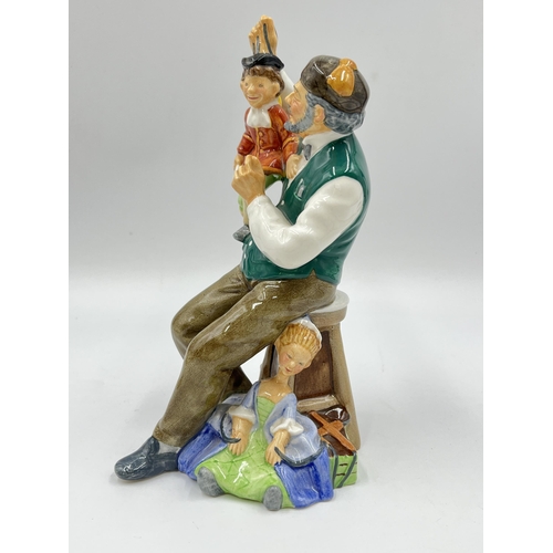 176 - A Royal Doulton The Puppetmaker figurine - HN 2253