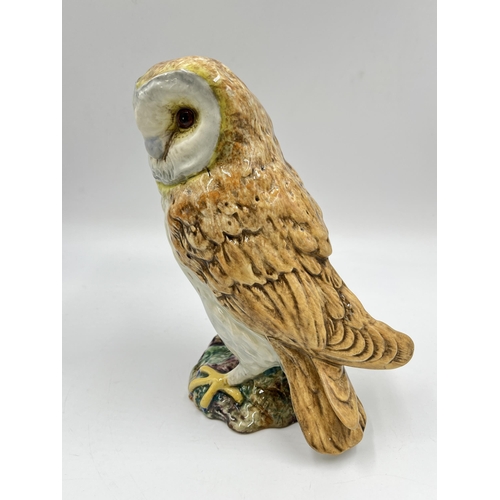 196 - A Beswick Barn Owl figurine, model no. 1046 - approx. 19cm high