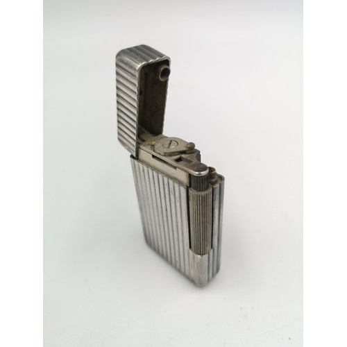 1236C - A vintage Dunhill cigarette lighter, reg design no. 855346, pat no. 466087 - approx. 5.5cm x 3.5cm