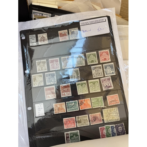 938 - A box containing a large quantity of worldwide stamps