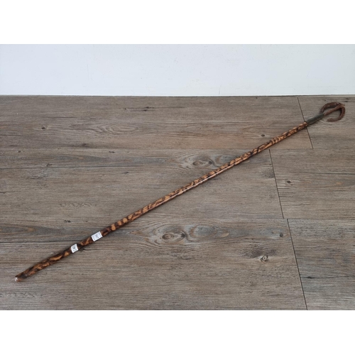 517 - A 19th century bamboo harpoon - approx. 100cm long