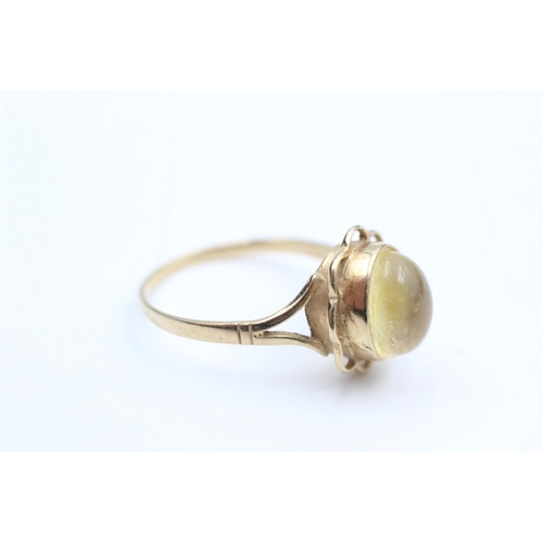 2056 - A 9ct gold stone set dress ring, size Q - approx. gross weight 2.5 grams