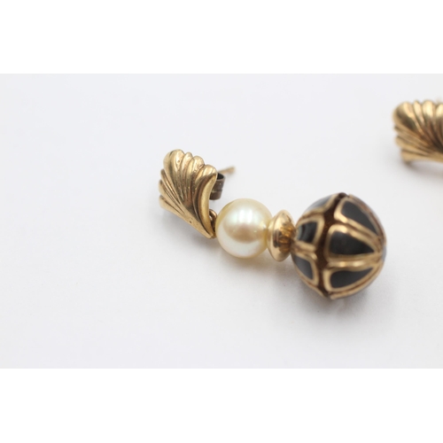 2096 - A pair of 9ct gold pearl and black enamel drop earrings - approx. gross weight 6.4 grams