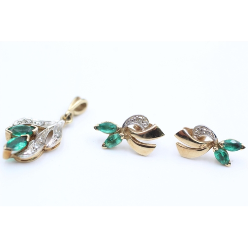 2118 - A 9ct gold green gemstone and diamond floral pendant and stud earrings set - approx. gross weight 3.... 