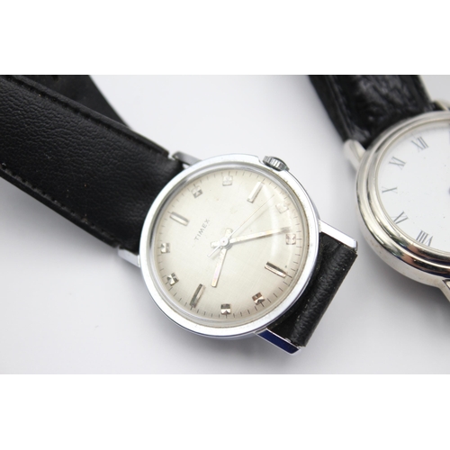 2224 - Three vintage men's wristwatches to include Timex, Siemens etc.