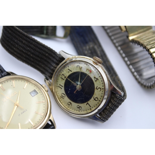 2229 - Four vintage men's wristwatches to include Sekonda, Smiths etc.