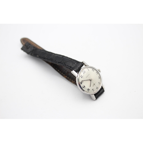 2244 - A vintage Zenith mechanical lady's wristwatch