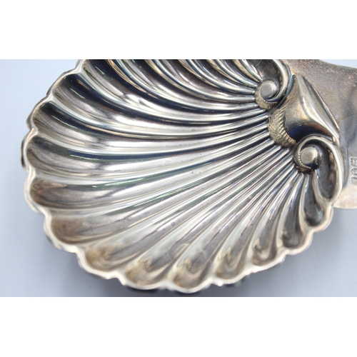 2286 - An Edwardian hallmarked London silver scallop dish, dated 1910 - approx. gross weight 70 grams and 1... 