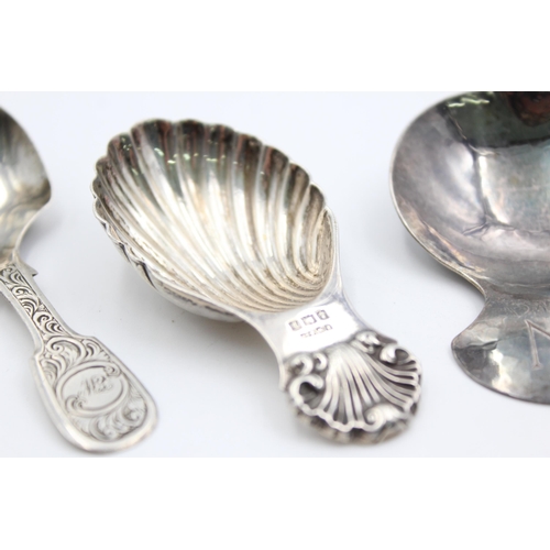 2288 - Three hallmarked sterling silver caddy spoons - approx. gross weight 48 grams