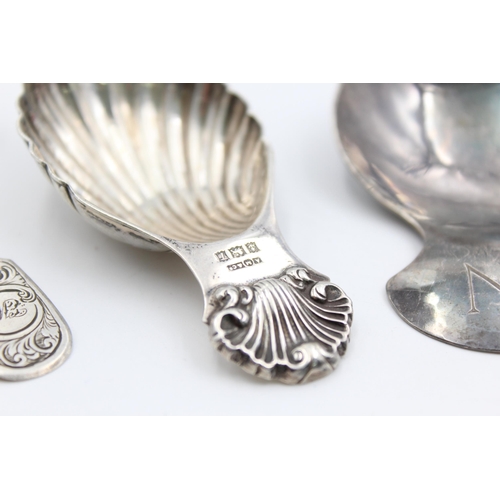 2288 - Three hallmarked sterling silver caddy spoons - approx. gross weight 48 grams