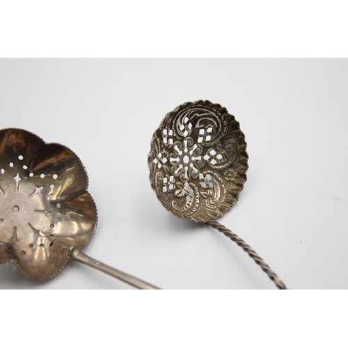 2291 - Three antique hallmarked sterling silver sugar sifter spoons - approx. gross weight 77 grams