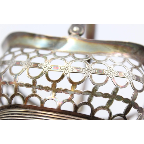 2306 - A Victorian hallmarked London silver swing handle bon bon dish, dated 1894 - approx. gross weight 69... 