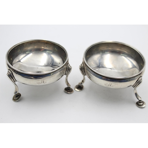 2307 - Two George III hallmarked London silver salt dishes, dated 1796 - approx. gross weight 83 grams and ... 