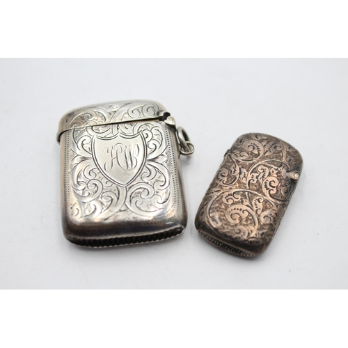 2312 - Two antique hallmarked sterling silver vesta cases - approx. gross weight 34 grams