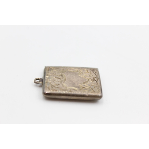 2330 - A George V hallmarked Chester silver stamp case pendant, dated 1912 - approx. gross weight 3 grams a... 