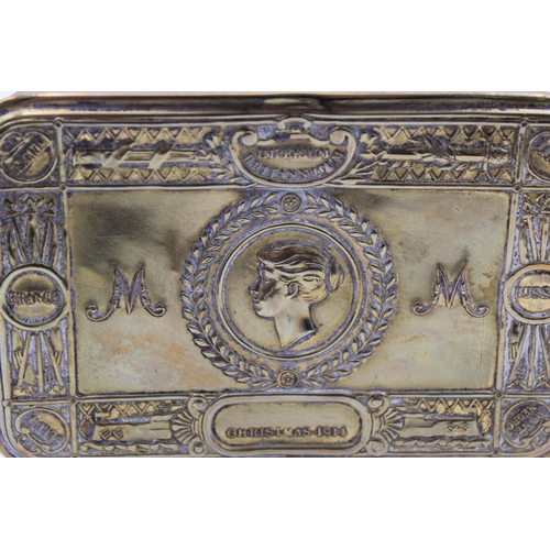 2332 - A WWI brass Princess Mary Christmas tin - approx. 13cm x 8.5cm