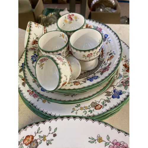 343 - A large collection of Copeland Spode Chinese Rose dinnerware