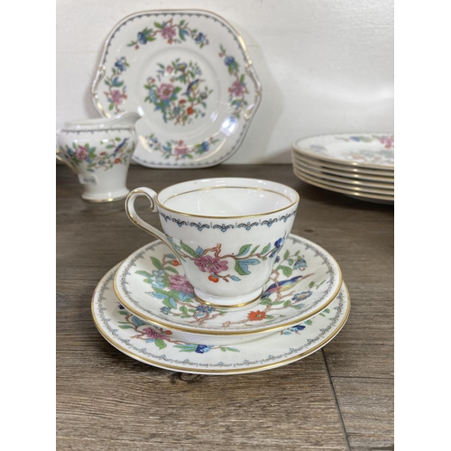 354B - A collection of Aynsley Pembroke bone china