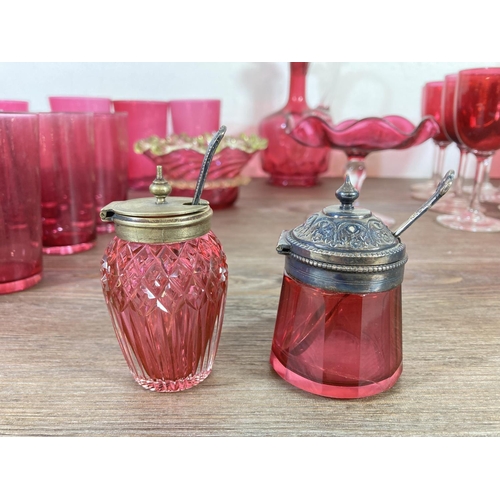 354D - A collection of Victorian and later Cranberry glassware