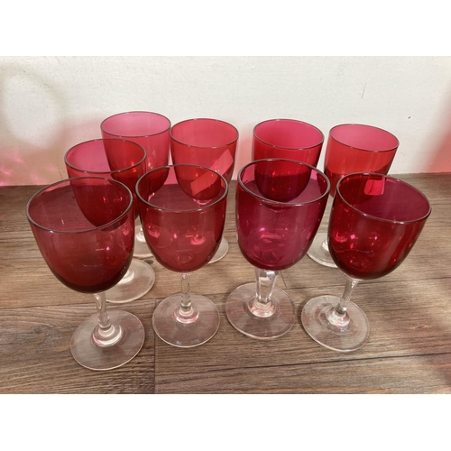 354D - A collection of Victorian and later Cranberry glassware