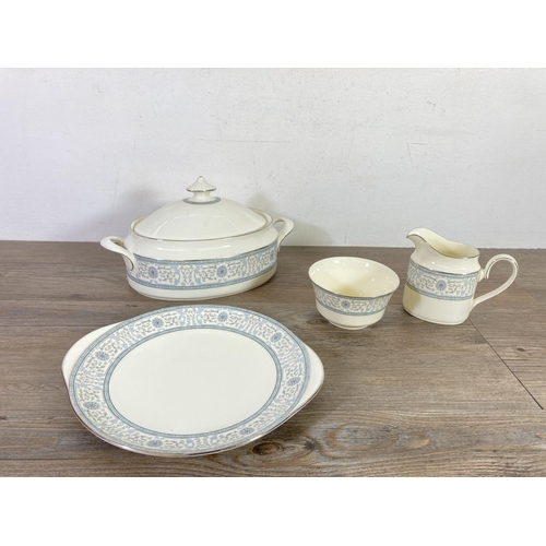 354E - A Minton Sharnwood 43 piece dinner service