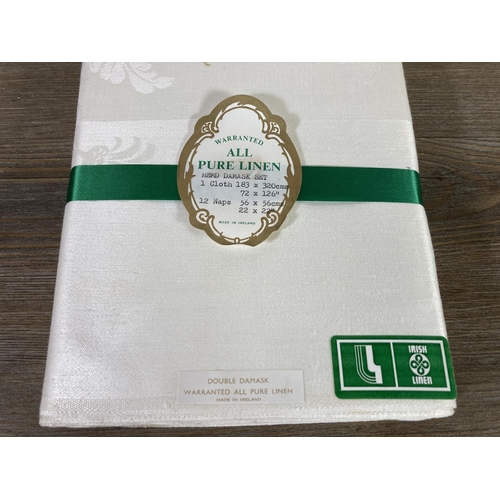 444 - A boxed Irish Linen Hemd damask no. 945 set