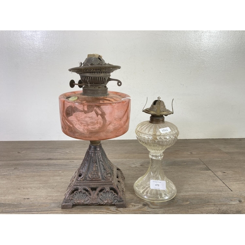 473 - Two late 19th/early 20th century oil lamps