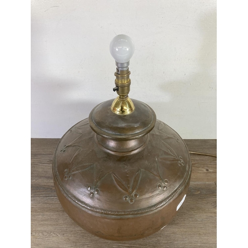 486 - A vintage copper table lamp - approx. 50cm high