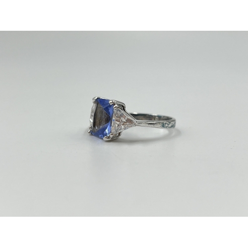 2140 - A .925 silver tanzanite and CZ dress ring, size M - approx. gross weight 4 grams