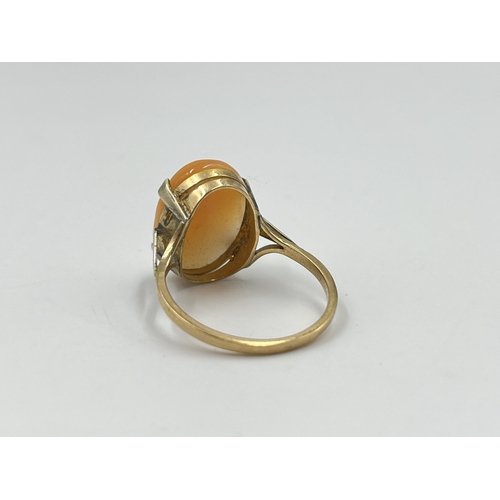 2161 - A 9ct gold cameo dress ring, size Q - approx. gross weight 2.85 grams