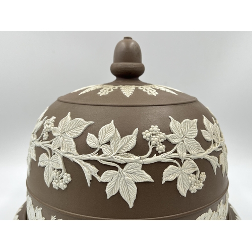 319 - A late 19th century Adams & Bromley brown Jasperware cheese dome - approx. 24cm high x 27cm diameter