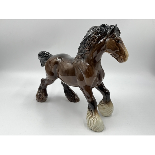 252 - A Beswick horse figurine - approx. 21cm high x 22cm wide