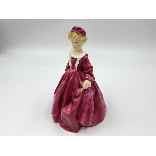 280 - A Royal Worcester Grandmother's Dress figurine modelled by F. G. Doughty, Rd No. 799938 - approx. 16... 