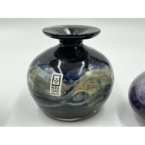 283 - Three studio glass vases, Mdina Glass, Caithness Scotland and Isle of Wight - tallest approx. 8.5cm ... 