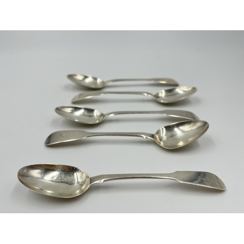 2262 - A set of five William Marshall hallmarked Edinburgh silver spoons, dated 1832 - approx. gross weight... 