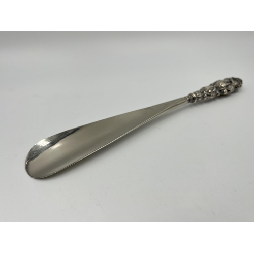 2270 - A Victorian steel and hallmarked Birmingham silver handled shoe horn, dated 1898 - approx. 27.5cm lo... 