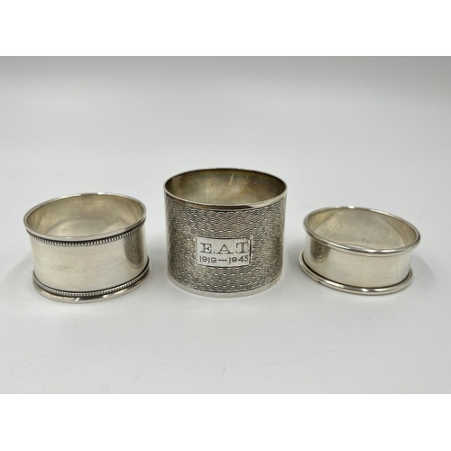 2277 - Three hallmarked Birmingham silver napkin rings - approx. gross weight 58 grams