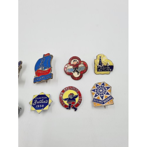 2367 - Ten vintage Butlins badges