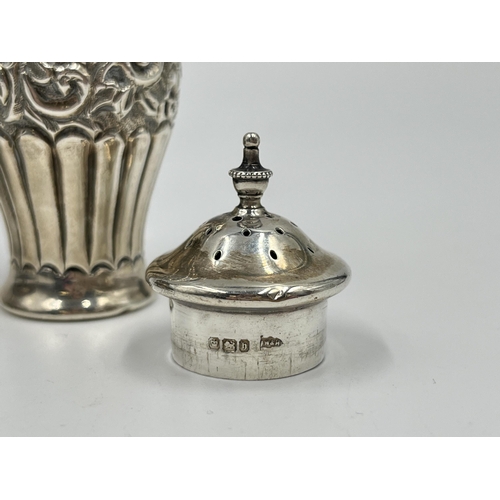 1253 - Two pieces of hallmarked sterling silver, one Henry Matthews Chester silver trinket box dated 1914 -... 