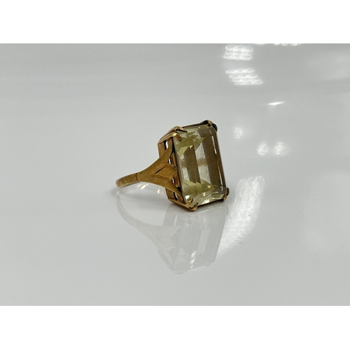 1123 - A yellow metal citrine cocktail ring, size L - approx. gross weight 5 grams